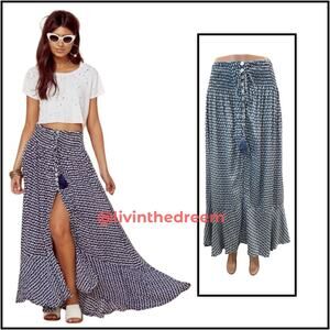 Tire Hawaii Blue & White Dakota Skirt SZ OSFM $108